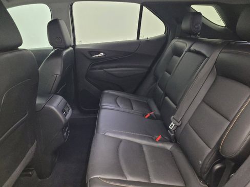 Used 2018 Chevrolet Equinox Premier FWD image 18