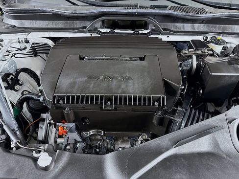 Used 2024 Honda Pilot Touring image 32