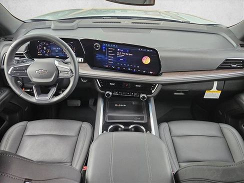 Used 2026 Chevrolet Tahoe Z71 w/ Comfort Package AWD/4WD image 18