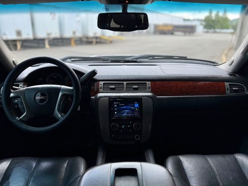 Used 2013 GMC Sierra 2500 SLT w/ SLT Convenience Package AWD/4WD image 21