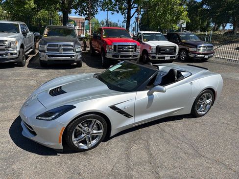 Used 2016 Chevrolet Corvette Stingray Convertible w/ 2LT Preferred Equipment Group RWD image 21