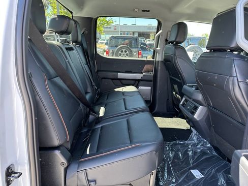 New 2026 Ford F250 Lariat w/ FX4 Off-Road Package AWD/4WD image 20