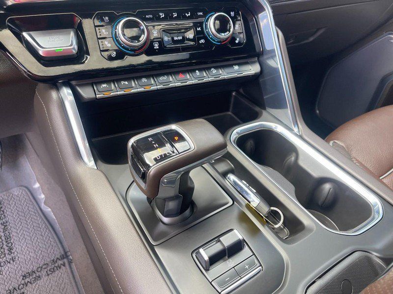 Used 2023 GMC Sierra 1500 Denali AWD/4WD image 35
