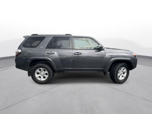 Used 2021 Toyota 4Runner SR5 AWD/4WD image 5
