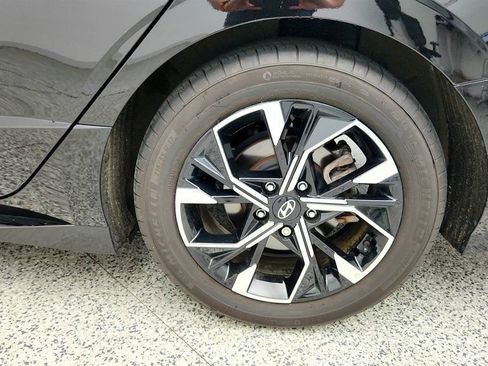 Used 2025 Hyundai Sonata SEL AWD/4WD image 9