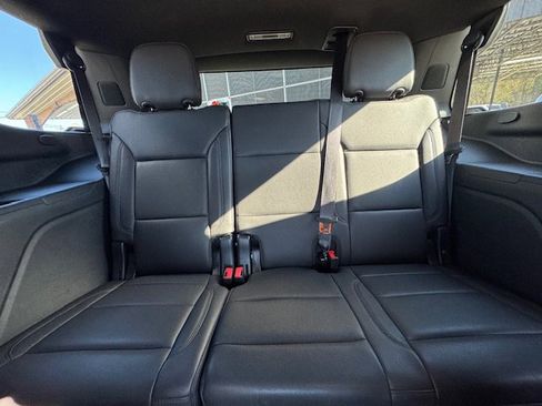 Used 2024 Chevrolet Tahoe LT RWD image 12