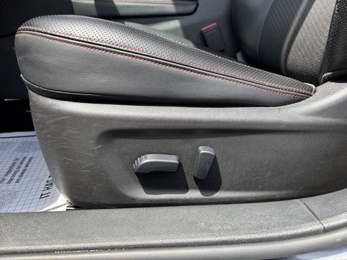Used 2024 Nissan Altima 2.5 SR FWD image 25