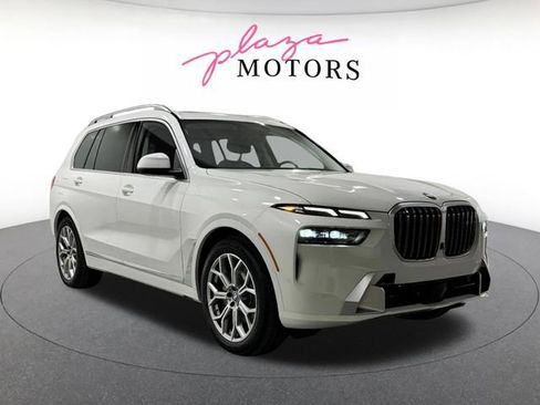 Certified 2026 BMW X7 xDrive40i AWD/4WD image 4