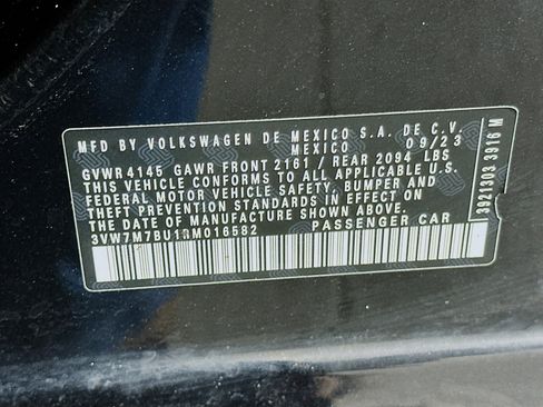 Used 2024 Volkswagen Jetta SE image 12