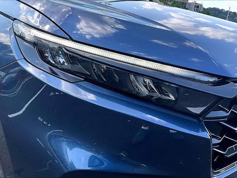 Used 2023 Honda CR-V Sport Touring image 27