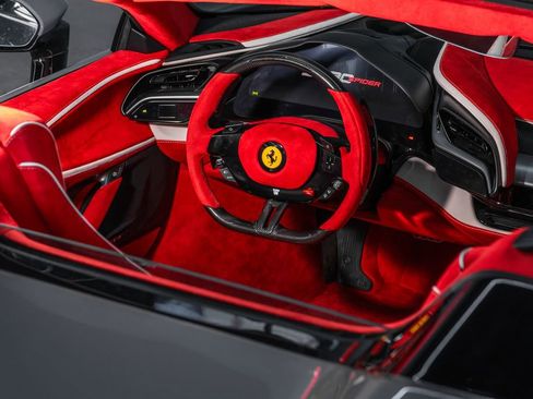 Used 2022 Ferrari SF90 Spider AWD/4WD image 35