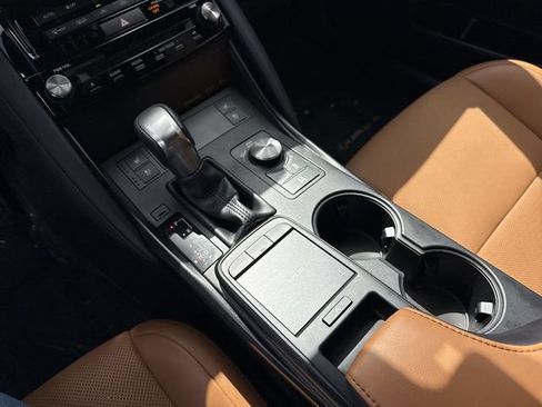 Used 2023 Lexus IS 300 w/ Premium Package RWD image 21