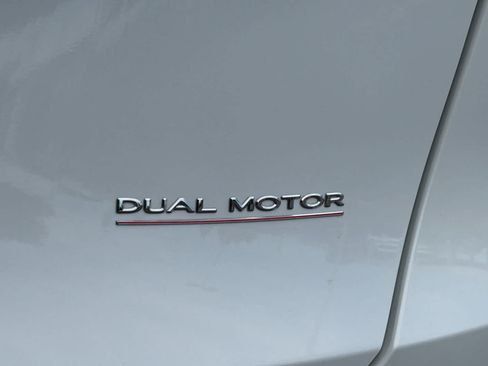 Used 2022 Tesla Model Y Performance AWD/4WD image 30