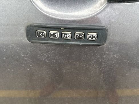 Used 2011 Ford Escape XLT w/ Class II Trailer Tow Pkg AWD/4WD image 8