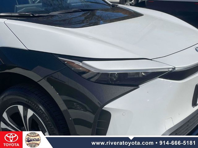 Used 2024 Toyota bZ4X AWD w/ Weather Package image 10