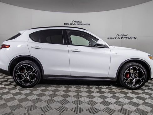 Used 2022 Alfa Romeo Stelvio Ti w/ Active Assist Plus Package image 11