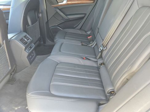 Used 2023 Audi Q5 2.0T Premium Plus image 19