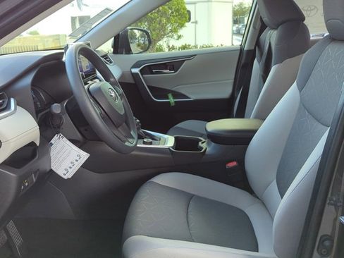 Certified 2025 Toyota RAV4 XLE image 13