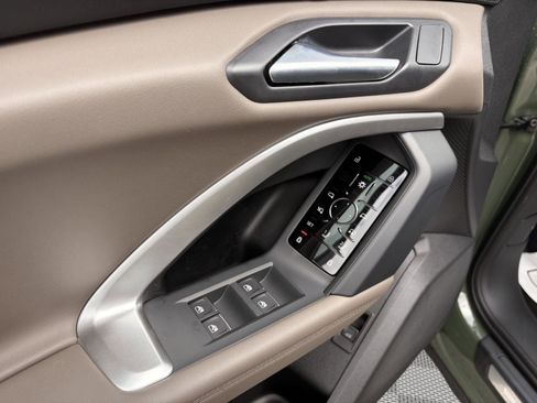 New 2026 Audi Q5 Premium image 12