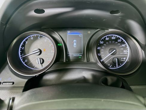 Used 2023 Toyota Camry SE image 19