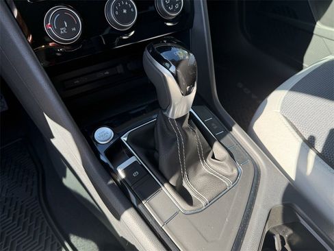 New 2026 Volkswagen Taos S image 21