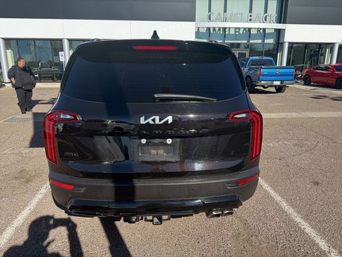 Certified 2022 Kia Telluride EX w/ EX Premium Package image 6