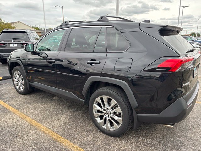 Used 2023 Toyota RAV4 XLE Premium AWD/4WD image 3