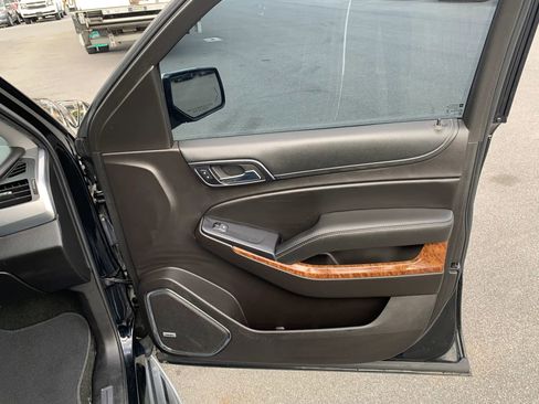 Used 2017 Chevrolet Suburban Premier w/ Max Trailering Package image 23