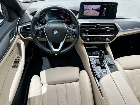 Used 2022 BMW 530i w/ M Sport Package RWD image 23
