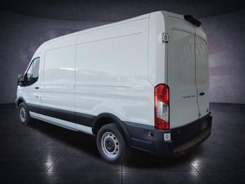 Used 2019 Ford Transit 250 148 Medium Roof RWD image 3