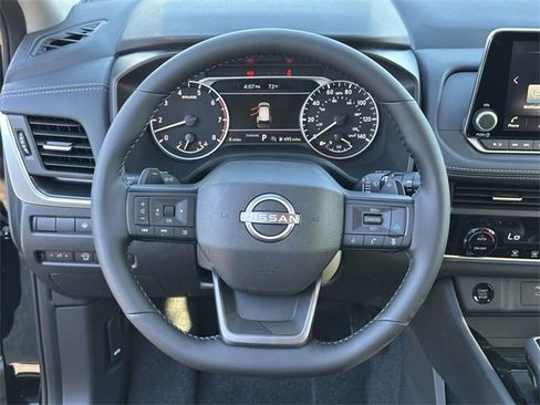 New 2026 Nissan Rogue SV image 18