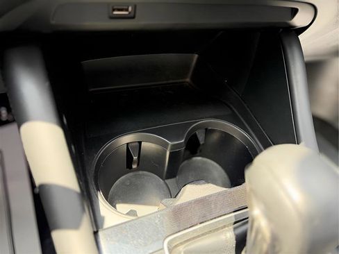 Used 2021 MAZDA MAZDA3 s FWD image 37