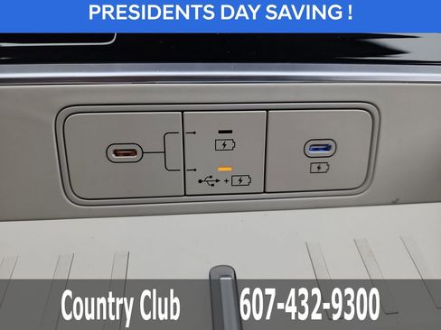 New 2026 Hyundai Santa Fe SE image 13