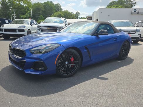 Certified 2024 BMW Z4 M40i w/ Premium Package RWD image 24