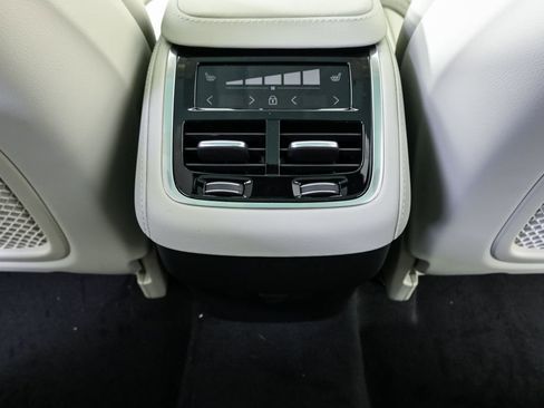 New 2026 Volvo XC90 B6 Ultra w/ Protection Package AWD/4WD image 20