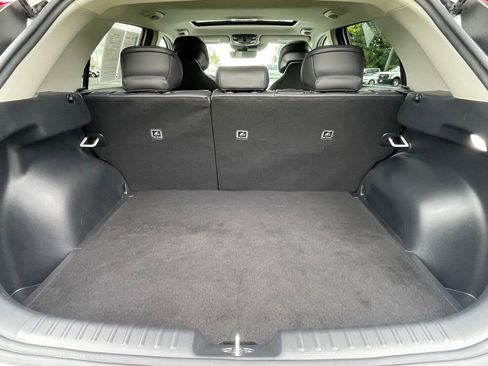 Certified 2024 Kia Niro EX Touring FWD image 16