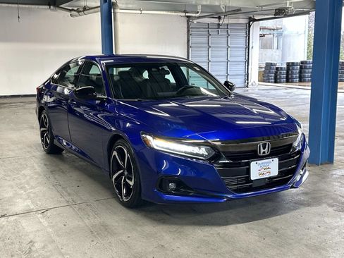 Used 2022 Honda Accord Sport image 1