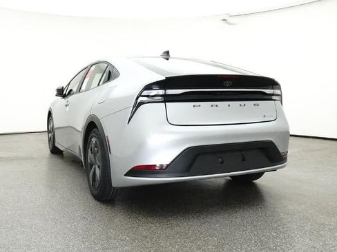 New 2026 Toyota Prius Plug-In Hybrid image 22