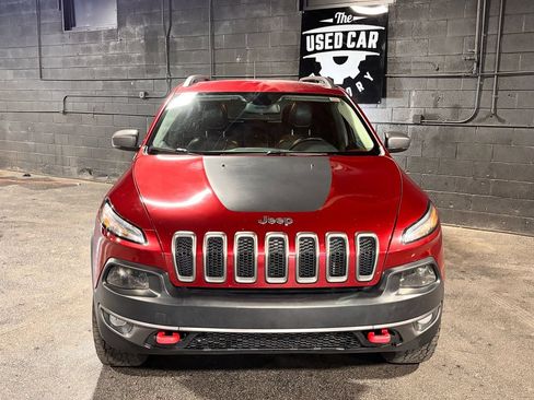 Used 2016 Jeep Cherokee Trailhawk w/ Leather Interior Group AWD/4WD image 10