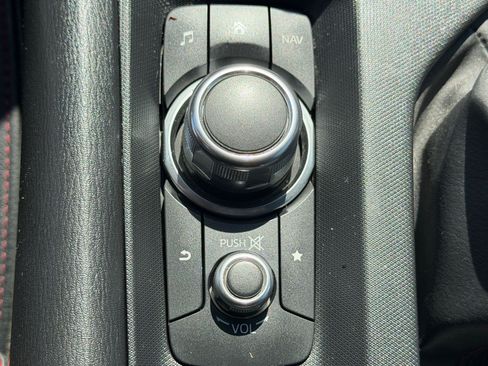 Used 2016 MAZDA MX-5 Miata Grand Touring RWD image 27