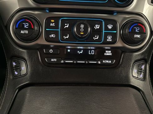 Used 2016 Chevrolet Suburban LTZ image 29