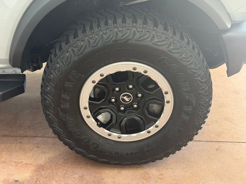 Used 2021 Ford Bronco Outer Banks w/ Sasquatch Package image 22