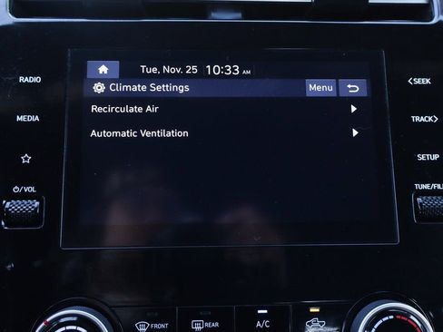 Used 2024 Hyundai Santa Cruz SE image 30