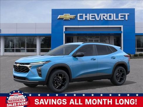 New 2026 Chevrolet Trax LT image 2