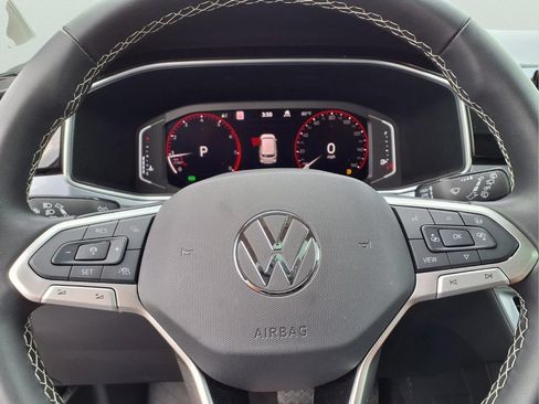 Used 2025 Volkswagen Taos SEL w/ Black Wheel Plus Package AWD/4WD image 24