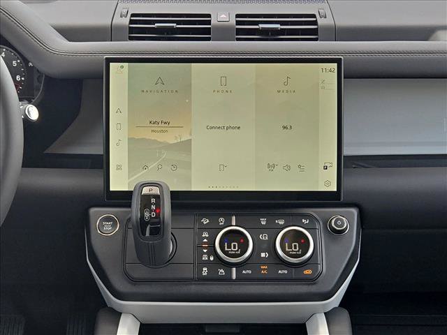 New 2026 Land Rover Defender 110 S AWD/4WD image 12
