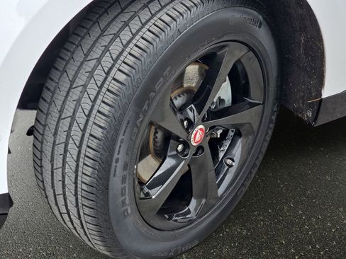 Used 2021 Jaguar F-PACE S image 36