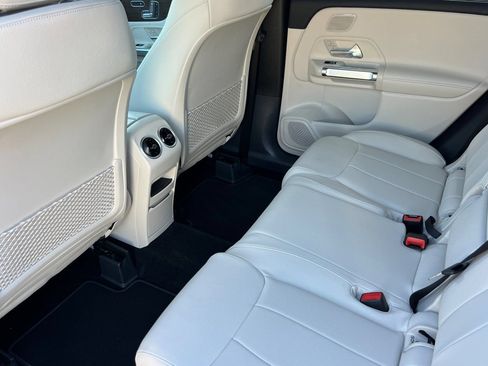 Certified 2026 Mercedes-Benz GLB 250 image 4