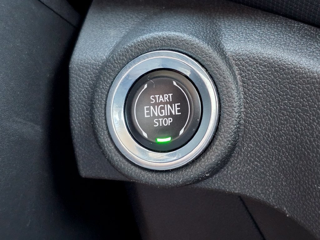 Used 2023 Chevrolet TrailBlazer LT w/ Convenience Package AWD/4WD image 34