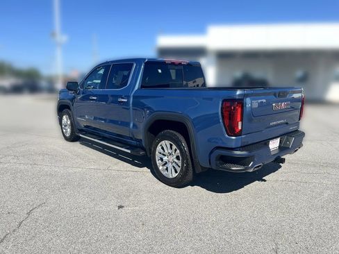 Used 2024 GMC Sierra 1500 Denali w/ Technology Package AWD/4WD image 4